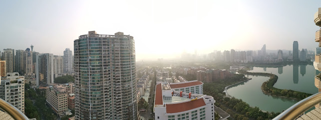 Rosewood Lakeview Hotel