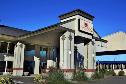 Quinault Sweet Grass Hotel