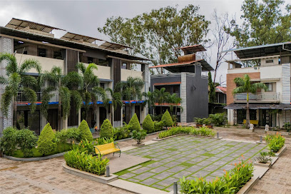 Alaya Stays by ELIVAAS Imperial Calista - Villa in Lonavala | 4 BHK Villa with Pool