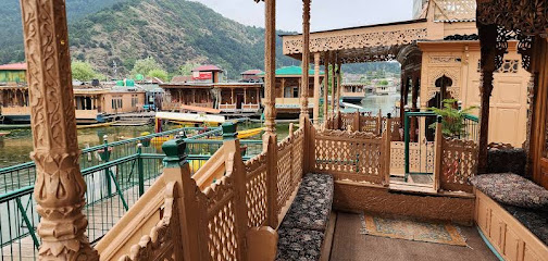 Light House Premium Houseboats by Club Mahindra