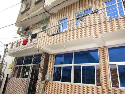DhamStay Hotel Glory Near Golden Beach