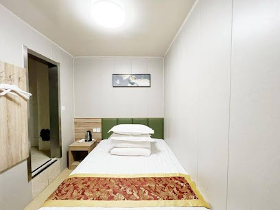Yuhuanglou Hotel Nanjing Huju Road
