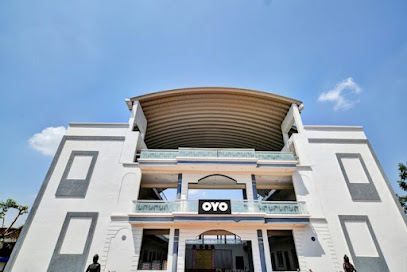 OYO Flagship 810542 Siddharth Regency