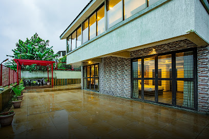 Vistavia Villa By StayAtlas