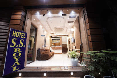 Hotel S S Royal