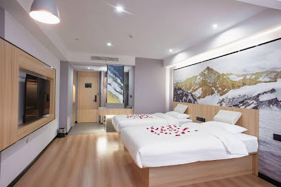 Tuk China Light Residence Hotel