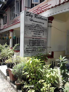 Sky Rathnam Home Stay