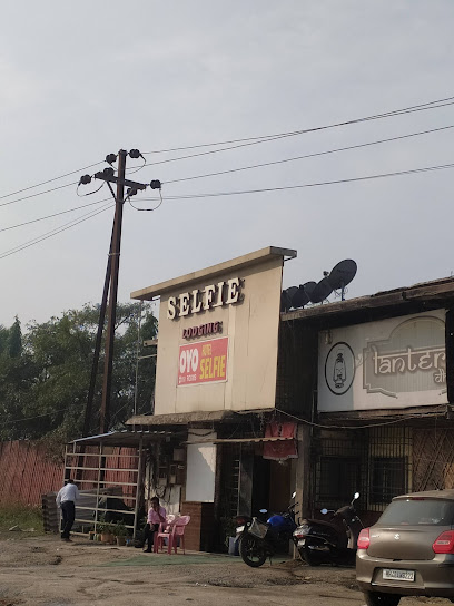 OYO 37530 Selfie Dhaba