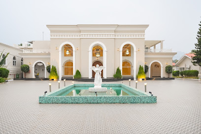CSR LANDMARK RESORTS