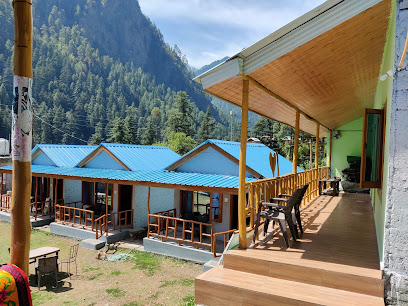 LEE GARDEN HIMALAYAN WOODEN COTTAGE KASOL