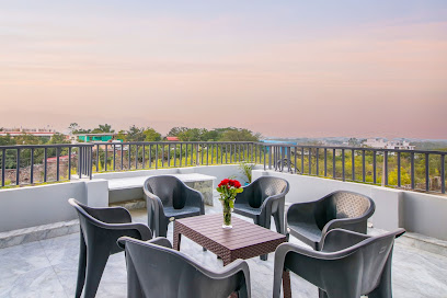 StayVista at Prathaniya Villa | Luxury Villa with Private Pool in Udaipur