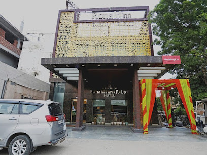 Capital O Ronald Inn