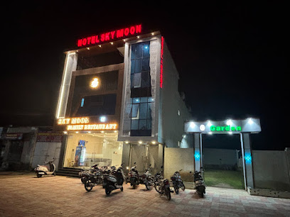 Hotel Sky Moon