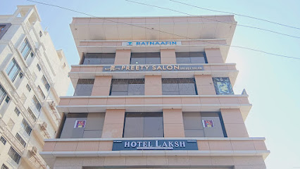 Hotel Laksh