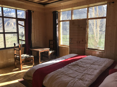 HIM YAK HOUSE HOTEL AND RESTAURANT