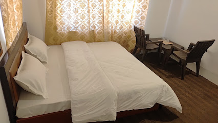 hotel lounge seven