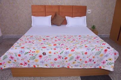 Shubh kashi home stay