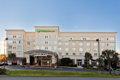 Holiday Inn Brunswick I-95 (Exit 38) by IHG