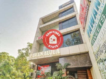 Super Townhouse 687 Hotel 77