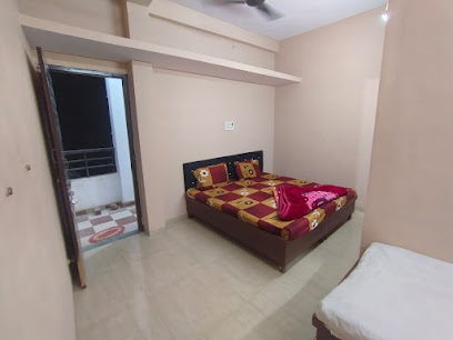 Maa Aarti guest house