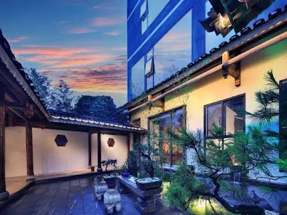 Yinyue Hanshe Inn