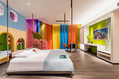 Five Star Holiday Inn