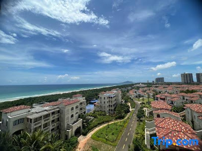 Moon Bay Hotel