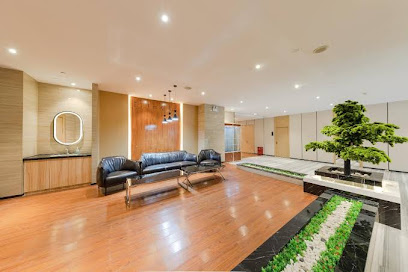 Convenient City Hotel