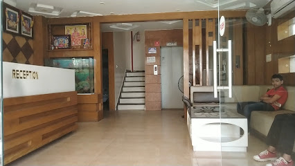 OYO 9919 Nandgiri Palace