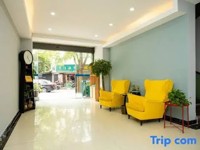 涛声宜居商务旅店