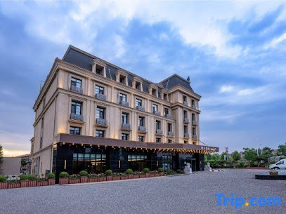 Orange Hotel Select
