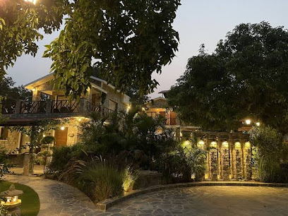 Tree of Life Vanvilas River Edge, Corbett