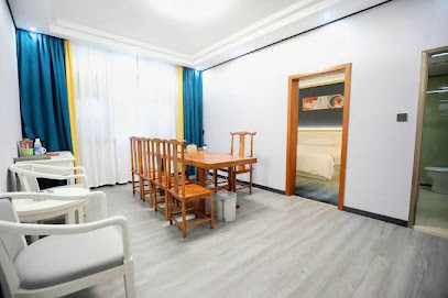 Four Seasons Holiday Inn Prestige