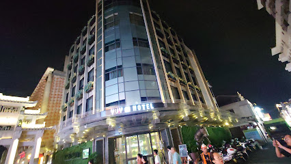YUY Hotel