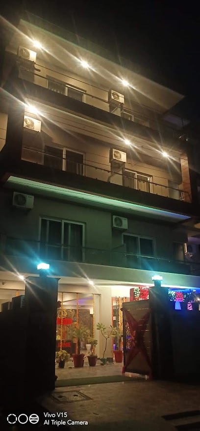 Hotel silver star laxury rooms