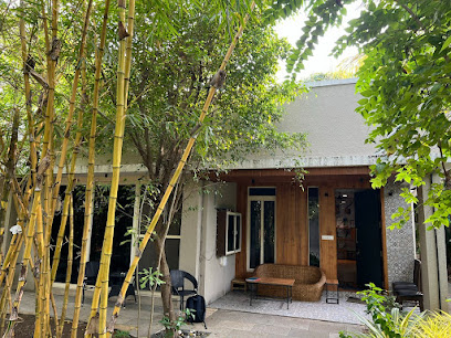 Privy Stays- Green Palm Villa