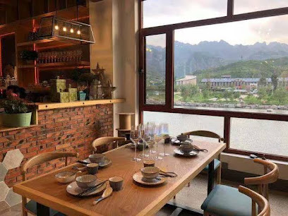 Yesanpo Shuijingshanjian Inn