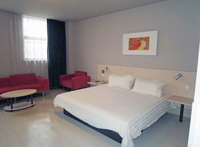 7天优品西安北门安远门地铁站店