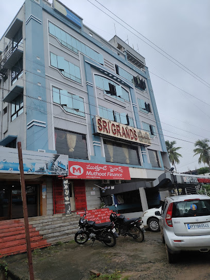 Hotel Sri Grands