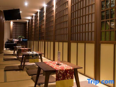 Splendent Holiday Hotel