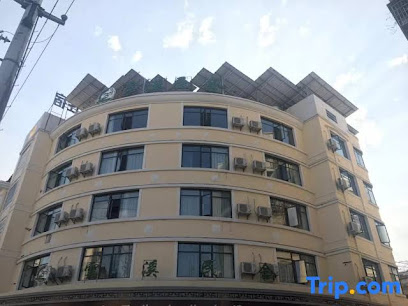 Yunxi Minshe Hotel