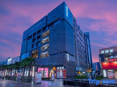 Orange Hotel