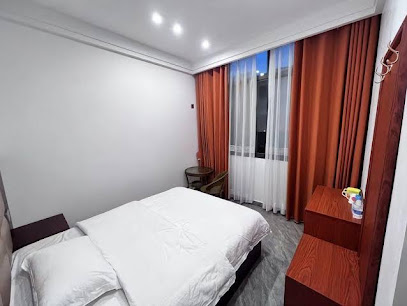Qinying Hotel, Puyang County