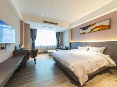 Junxiang Holiday Inn