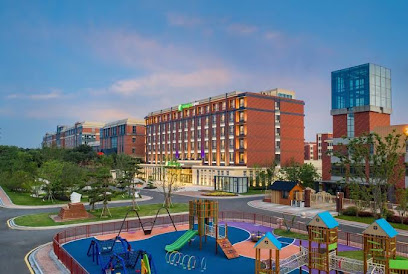 Holiday Inn Express Yixing, an IHG Hotel
