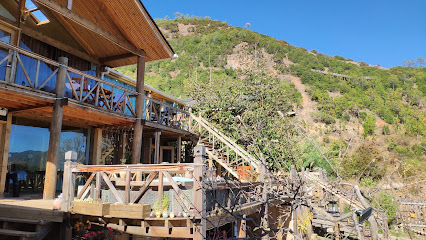 泸沽湖格努湾子