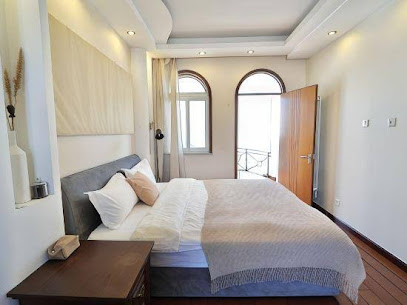 Tiezhu Party Holiday House