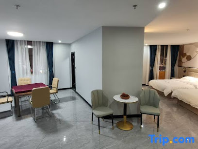 Xizi Hupan Apartment