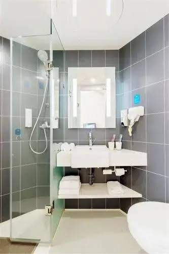 Hanting Hotels Lu’an Red Street Pedestrian Street