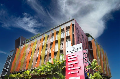 Hotel Crystal Suites - Vadakara